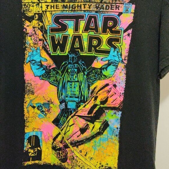 Darth Vader T-Shirt - Picture 2 of 9